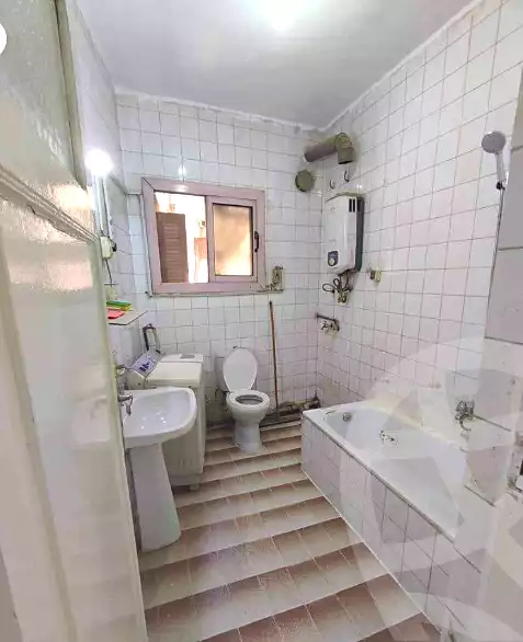 https://aqarmap.com.eg/ar/listing/6672785-for-rent-cairo-ain-shams-ain-shams-el-sharkia-el-eshrein-stt