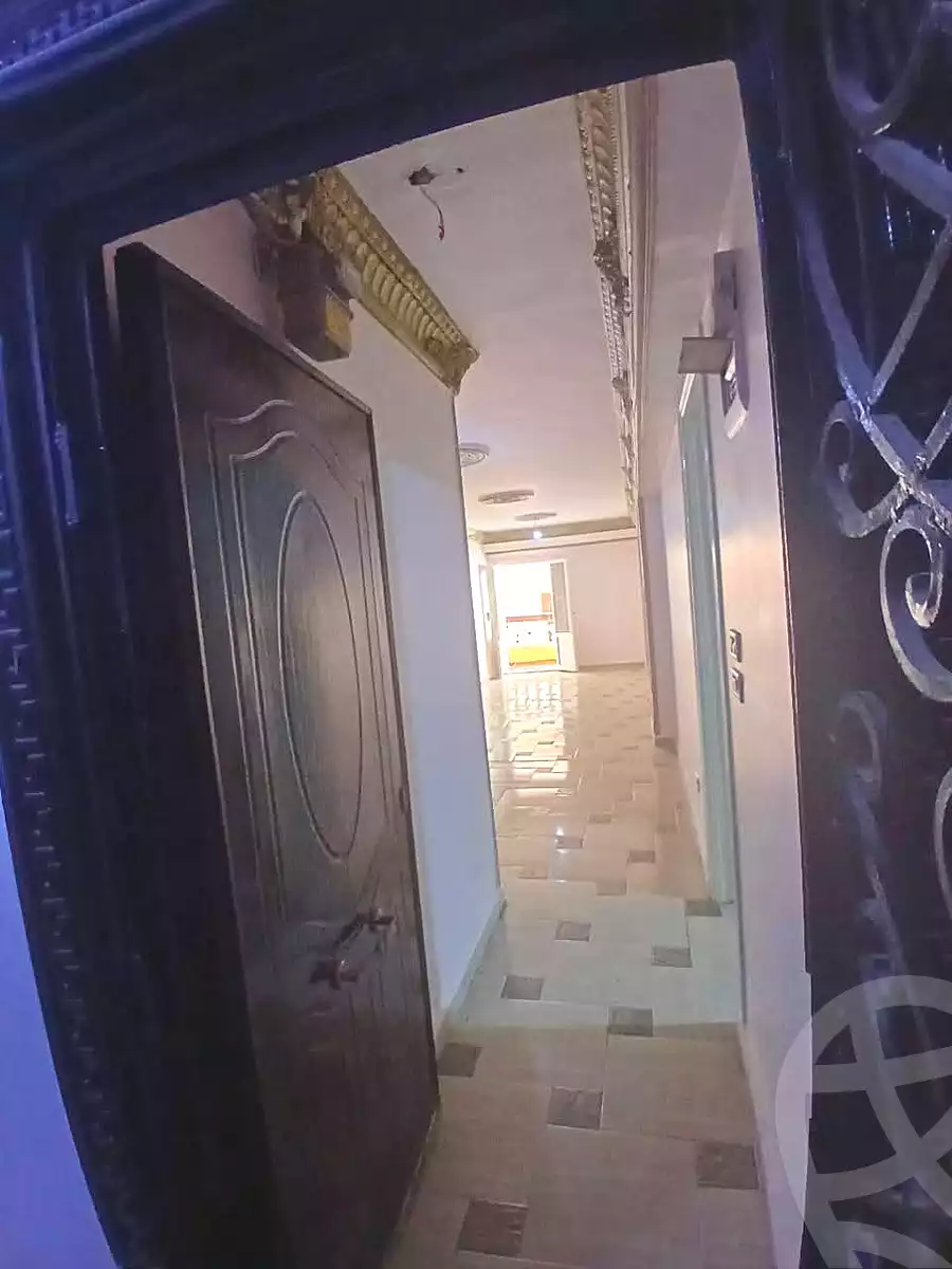 https://aqarmap.com.eg/en/listing/6672806-for-sale-alexandria-el-mandara-alex-el-mandara-bahri-sidi-kamal-st