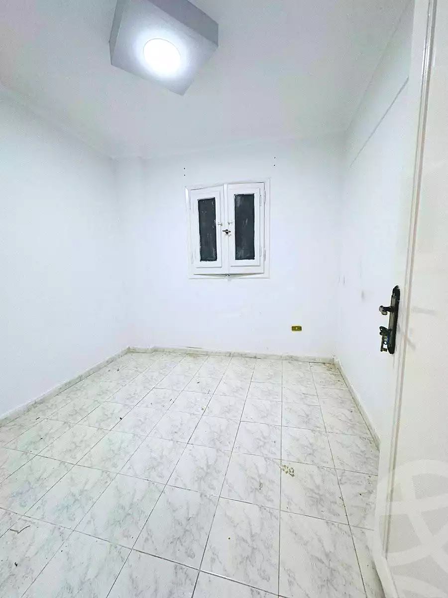 https://aqarmap.com.eg/en/listing/6672871-for-sale-alexandria-l-jmy-el-kilo-21