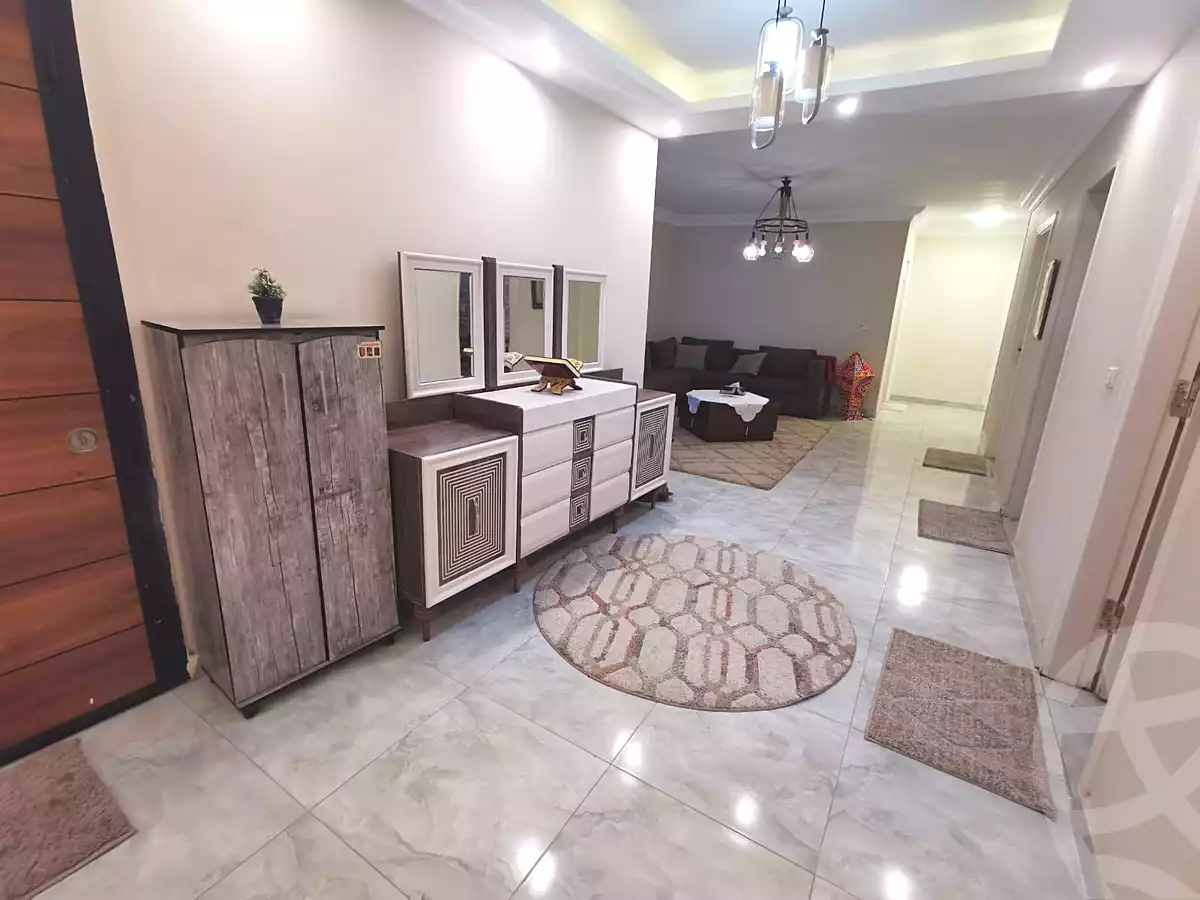 https://aqarmap.com.eg/ar/listing/6673314-for-rent-cairo-mokattam-el-hadabah-el-wosta-rd-lmbhth