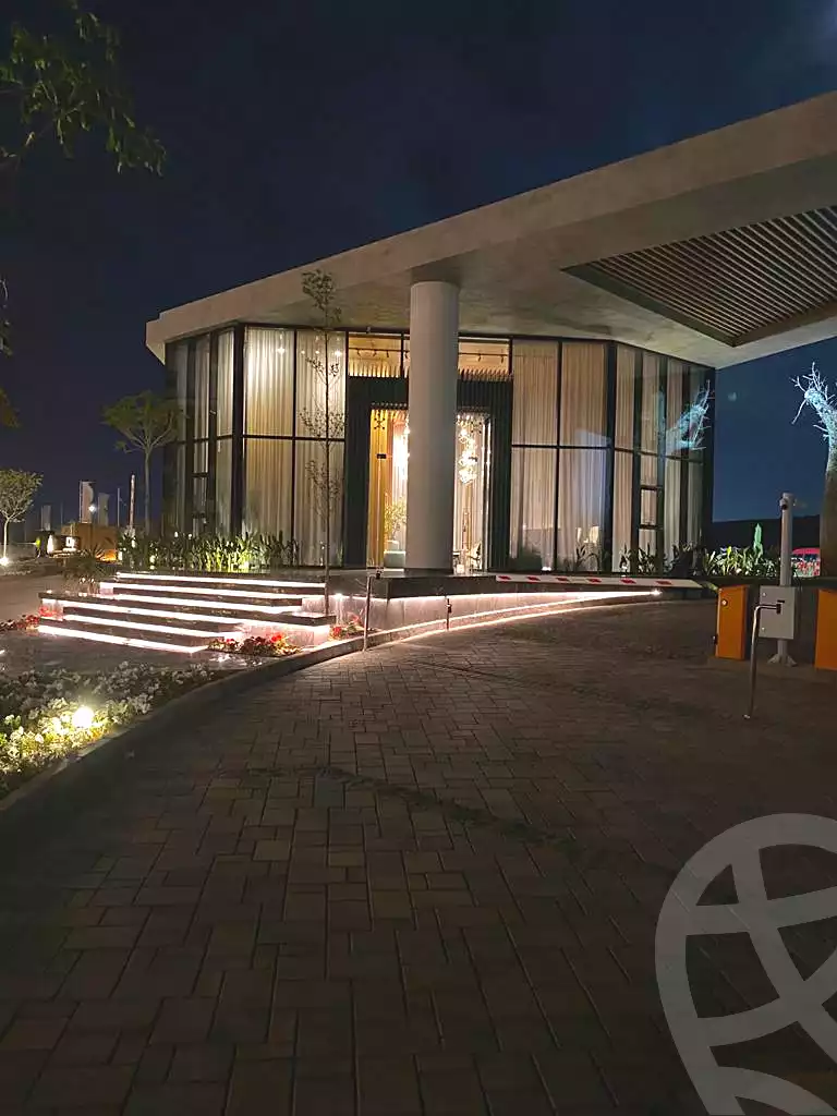 https://aqarmap.com.eg/ar/listing/6673450-for-sale-cairo-6th-of-october-compounds-mountain-view-icity-october-mv-park-mountain-view-icity-october