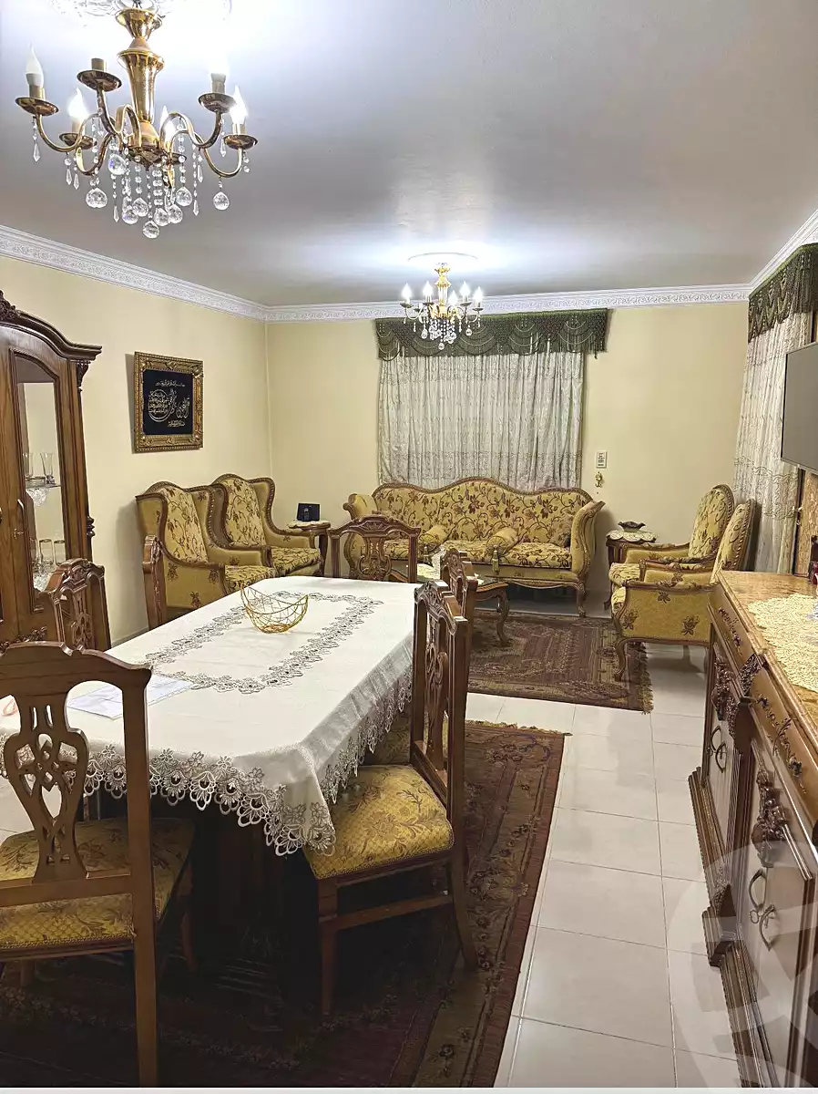 https://aqarmap.com.eg/en/listing/6673869-for-sale-cairo-new-cairo-lrhb-city-phase-4-mohammed-farid-st