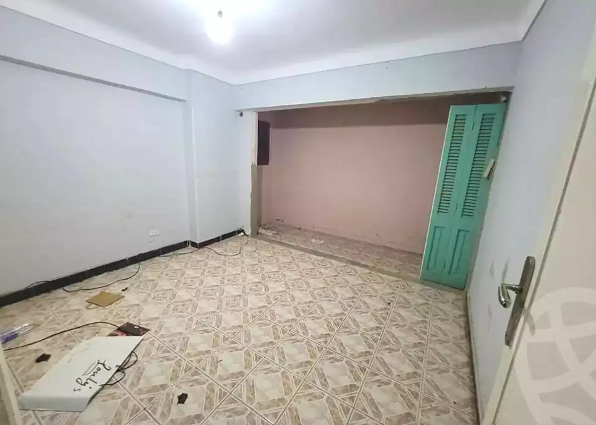 https://aqarmap.com.eg/ar/listing/6674962-for-sale-alexandria-sydy-bshr-sydy-bshr-bhry-shr-mhmwd-l-yswy