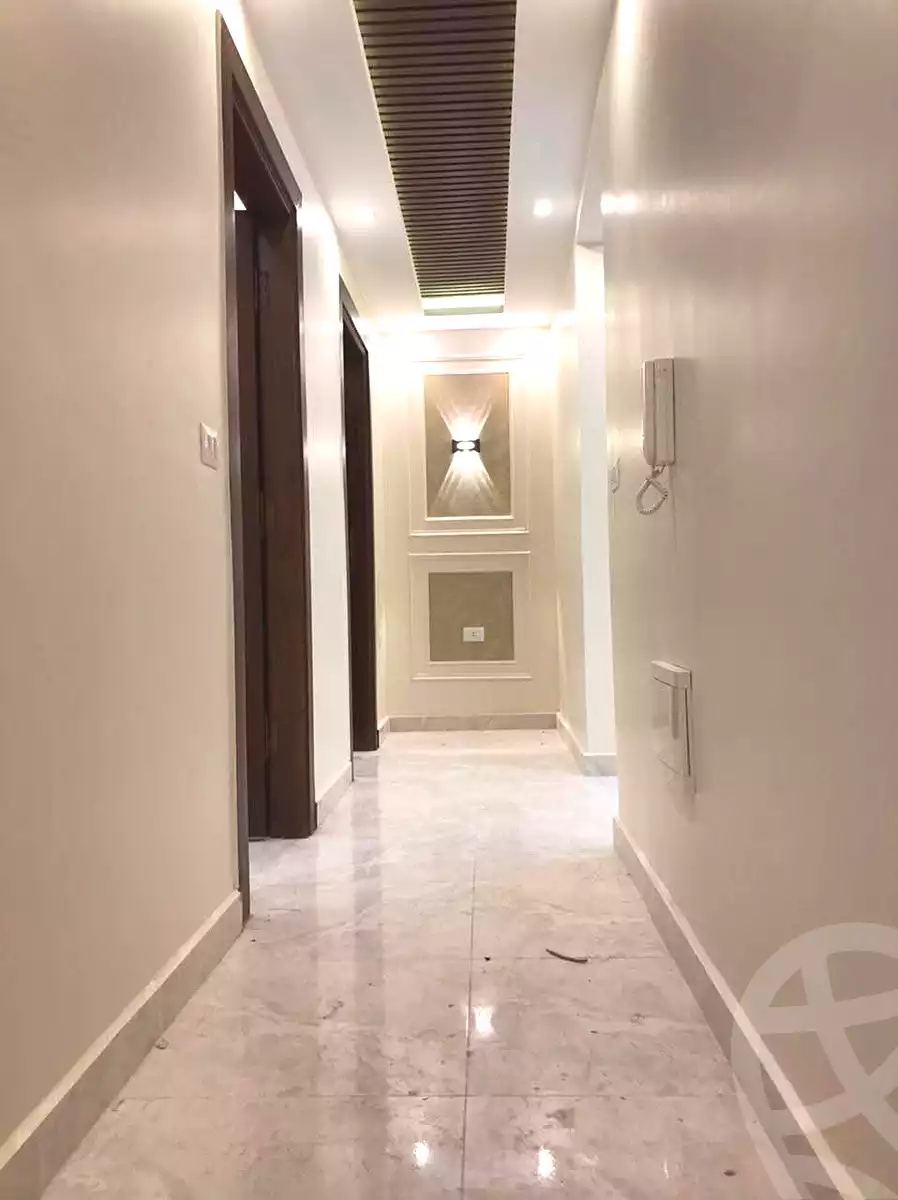 https://aqarmap.com.eg/en/listing/6675013-for-rent-alexandria-el-montazah-compounds-in-el-montazah-royal-plaza-compound-al-halawany