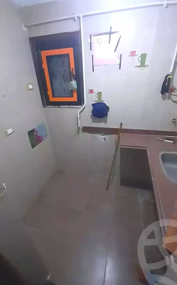 https://aqarmap.com.eg/ar/listing/6675298-for-sale-alexandria-l-jmy-lbytsh-ibrahim-othman-st