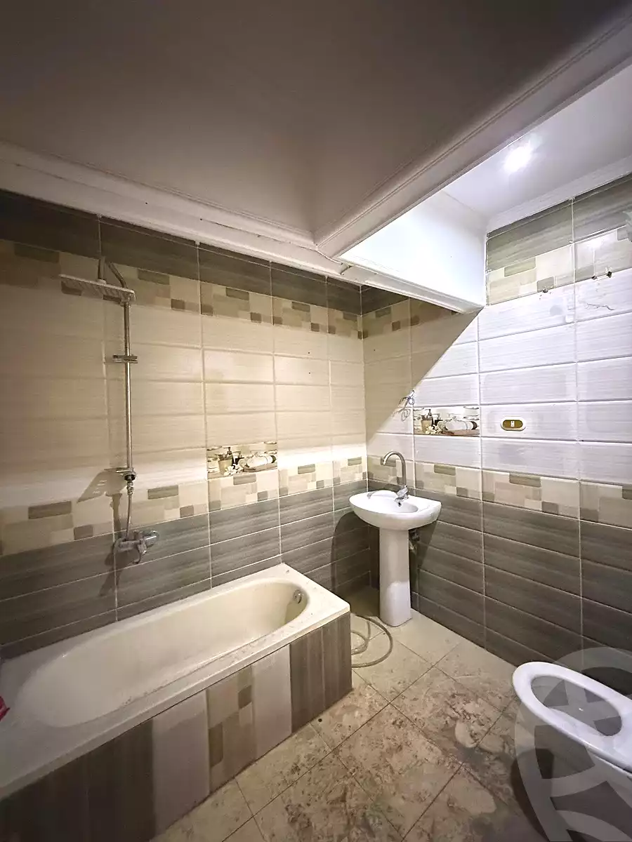 https://aqarmap.com.eg/en/listing/6675339-for-sale-alexandria-sydy-bshr-sydy-bshr-bhry