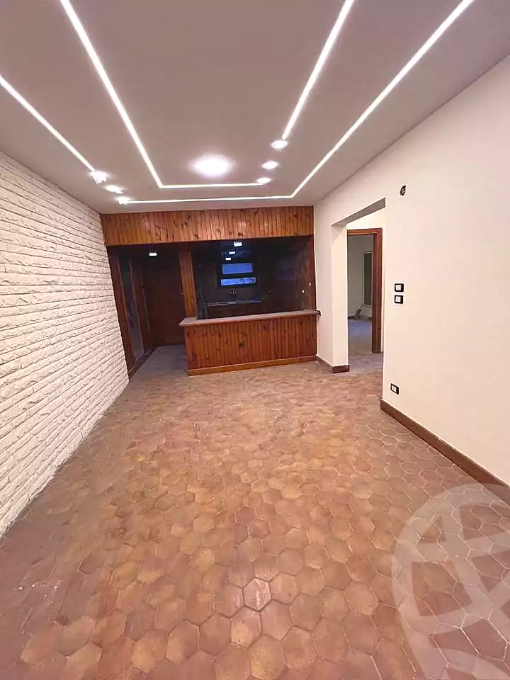 https://aqarmap.com.eg/en/listing/6675474-for-sale-alexandria-l-jmy-lbytsh-bianchiii-el-arbaeen-st