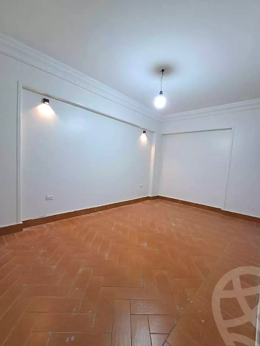https://aqarmap.com.eg/en/listing/6675354-for-sale-alexandria-sydy-bshr-sydy-bshr-bhry-gamal-abd-el-nasir-st