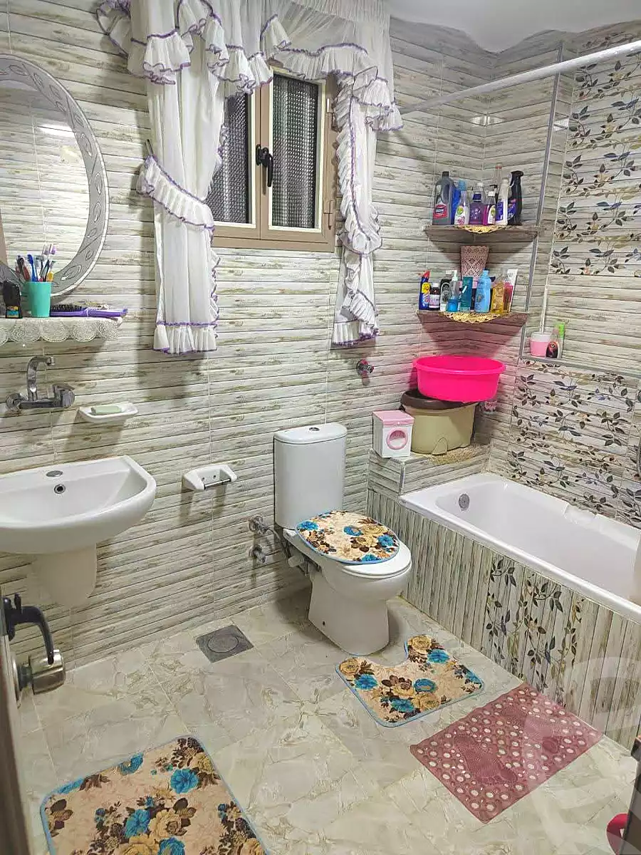 https://aqarmap.com.eg/en/listing/6675811-for-sale-alexandria-l-jmy-lbytsh-ain-shams-st