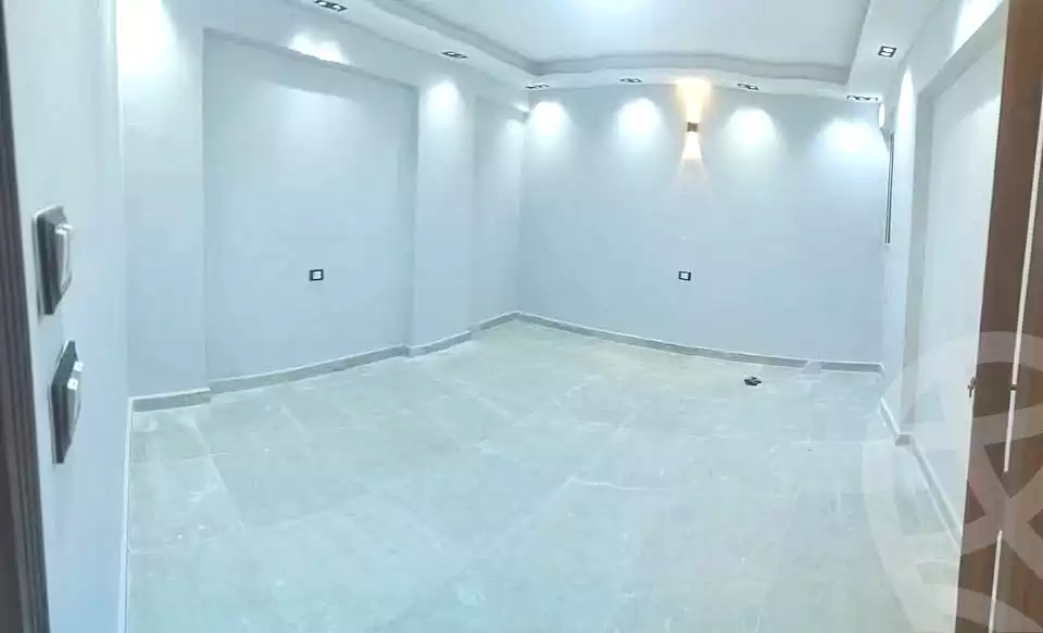 https://aqarmap.com.eg/ar/listing/6676124-for-sale-alexandria-l-jmy-lbytsh-al-kaada-st