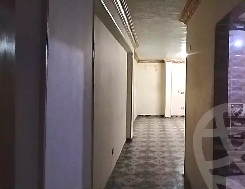https://aqarmap.com.eg/ar/listing/6676290-for-sale-cairo-helwan-el-shareaa-el-sharby-st