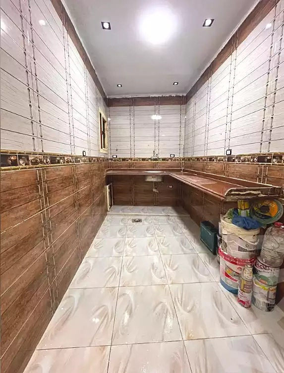 https://aqarmap.com.eg/ar/listing/6676303-for-sale-alexandria-l-jmy-lbytsh-ibrahim-othman-st
