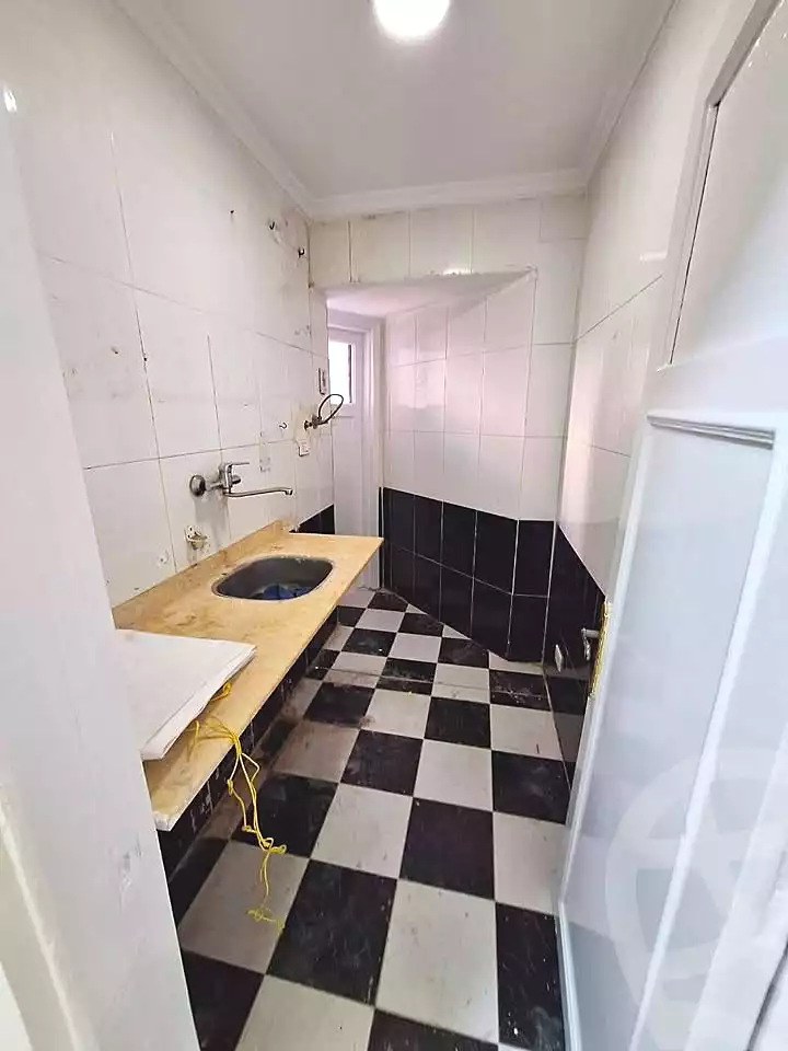 https://aqarmap.com.eg/en/listing/6676624-for-sale-alexandria-sydy-bshr-sydy-bshr-bhry-shr-mhmwd-l-yswy