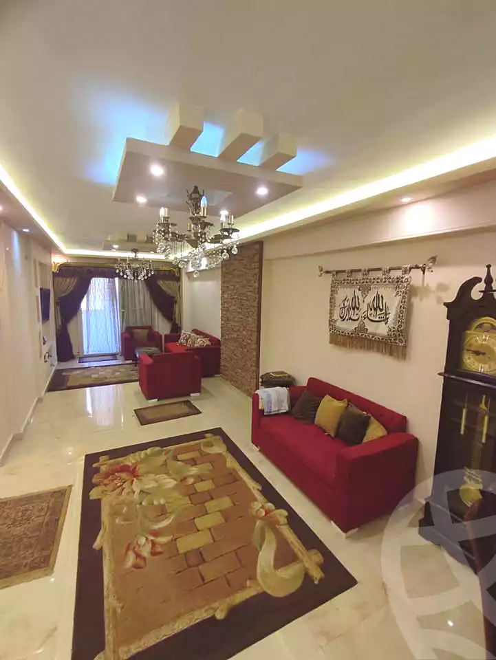 https://aqarmap.com.eg/ar/listing/6676844-for-sale-alexandria-ganaklis-el-arwam-church-st