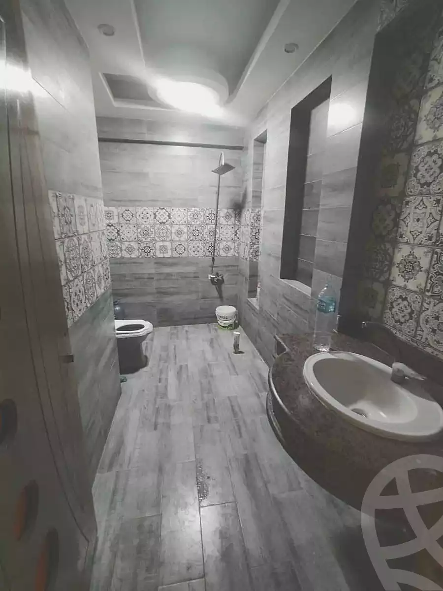 https://aqarmap.com.eg/ar/listing/6676838-for-sale-alexandria-l-jmy-lbytsh-ain-shams-st