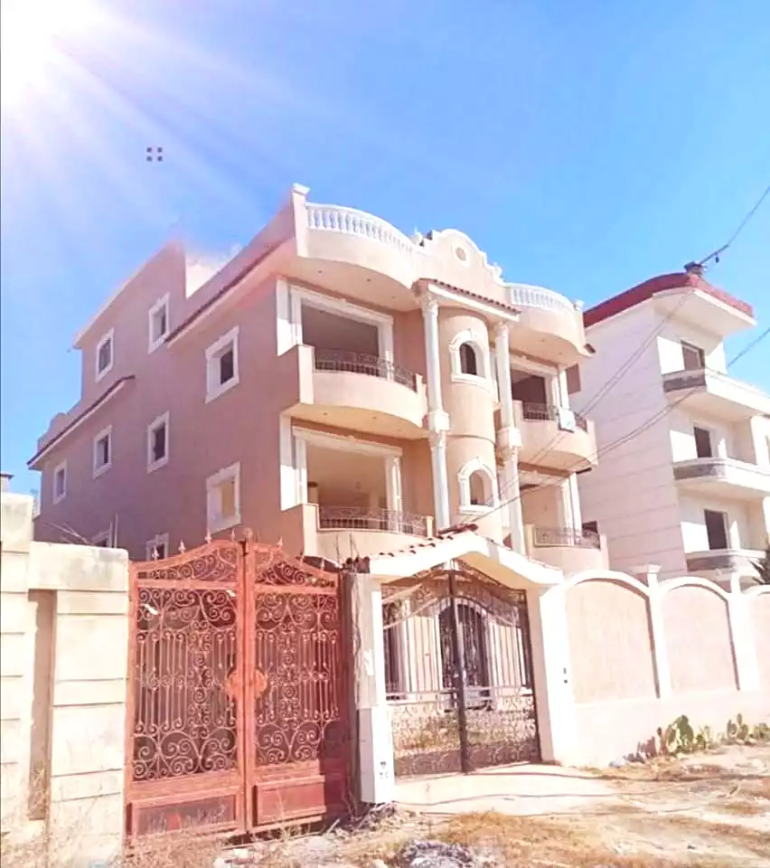 https://aqarmap.com.eg/en/listing/6677230-for-sale-alexandria-brj-l-rb-ljdyd