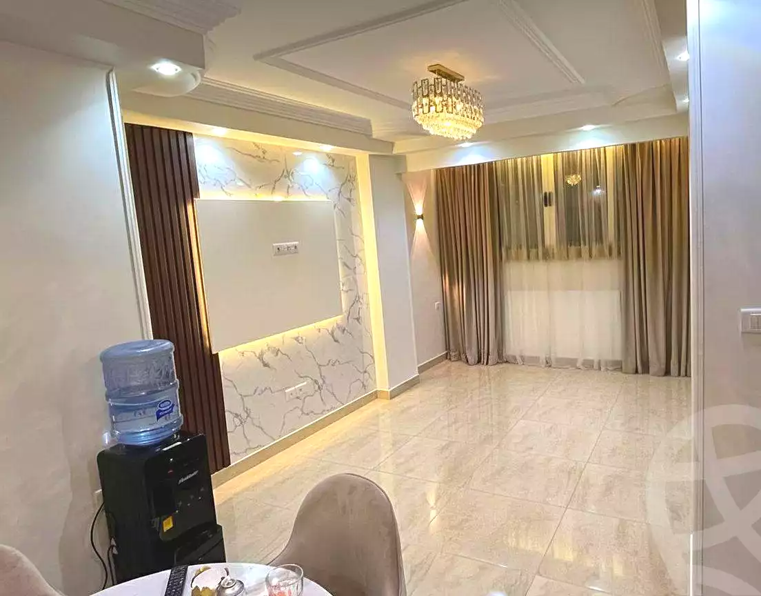 https://aqarmap.com.eg/ar/listing/6677240-for-rent-cairo-ain-shams-jsr-lswys
