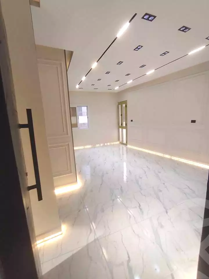 https://aqarmap.com.eg/ar/listing/6677539-for-sale-alexandria-l-jmy-lbytsh-shahr-al-assal-st