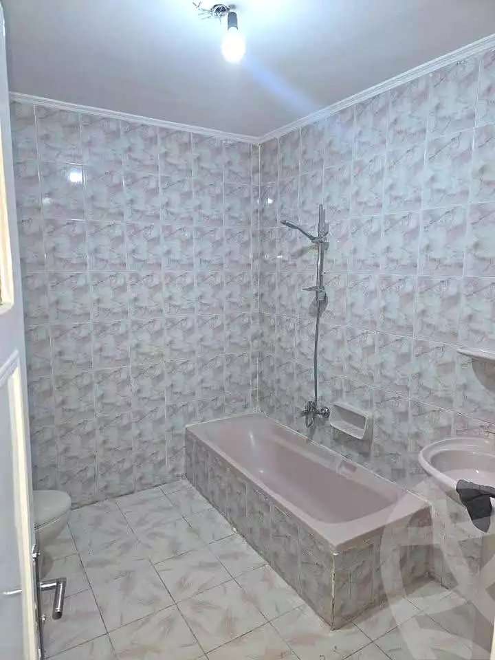 https://aqarmap.com.eg/ar/listing/6677566-for-sale-alexandria-ganaklis