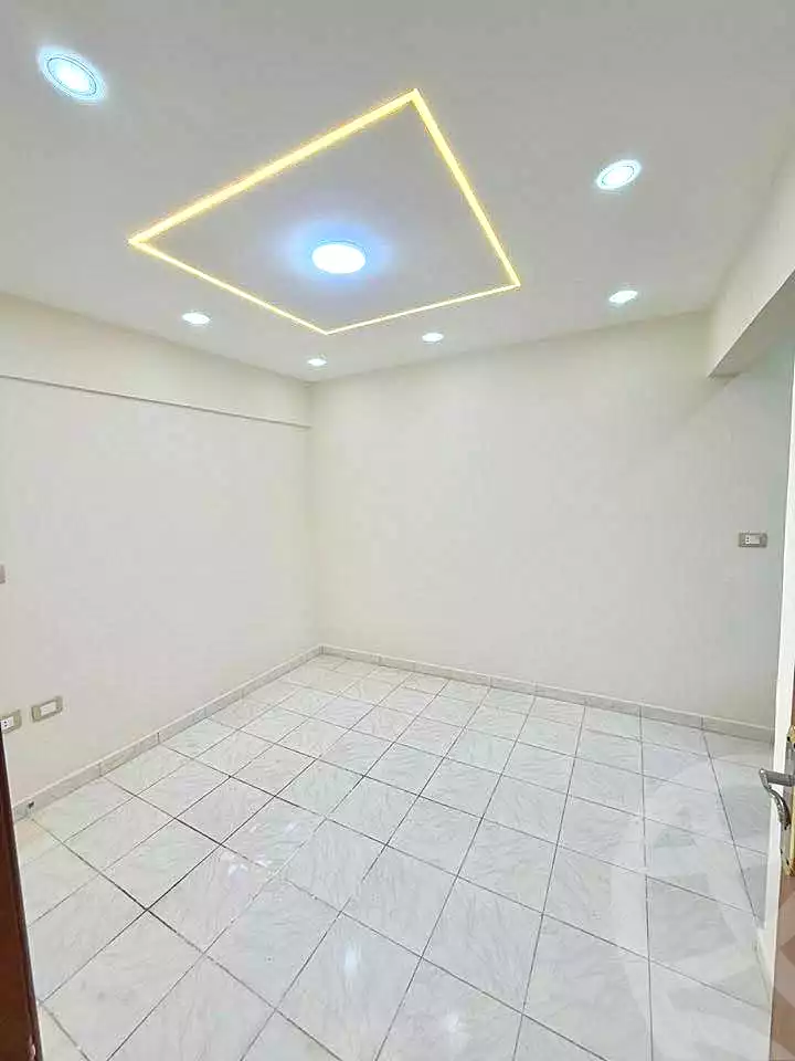 https://aqarmap.com.eg/ar/listing/6677598-for-sale-alexandria-l-jmy-lbytsh-al-samalehy-1-st