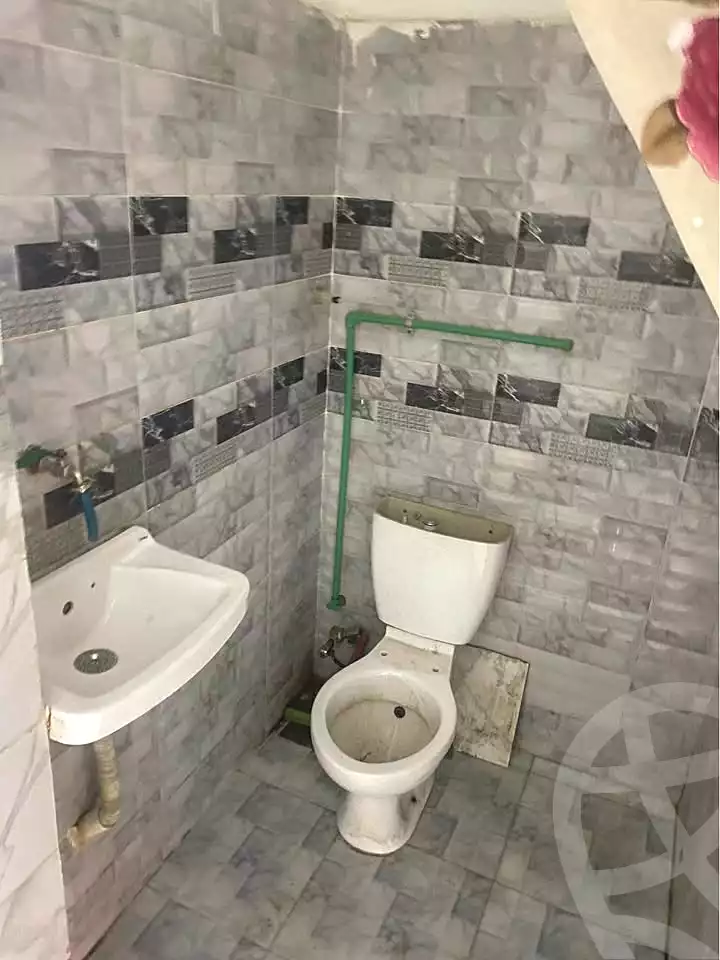 https://aqarmap.com.eg/ar/listing/6678536-for-rent-alexandria-ganaklis