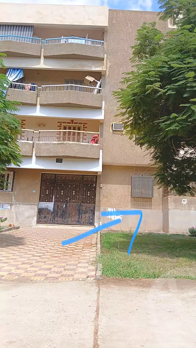 https://aqarmap.com.eg/ar/listing/6678883-for-sale-cairo-6th-of-october-el-ahyaa-neighborhood-7th-mecca-el-mokarrama-st