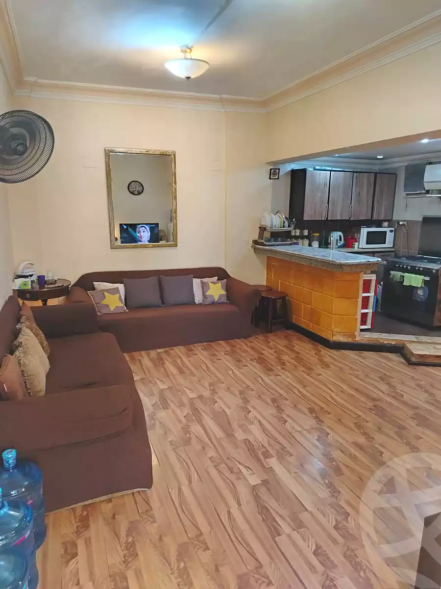 https://aqarmap.com.eg/ar/listing/6678968-for-sale-cairo-el-sheikh-zayed-city-el-hay-elawel-street-10