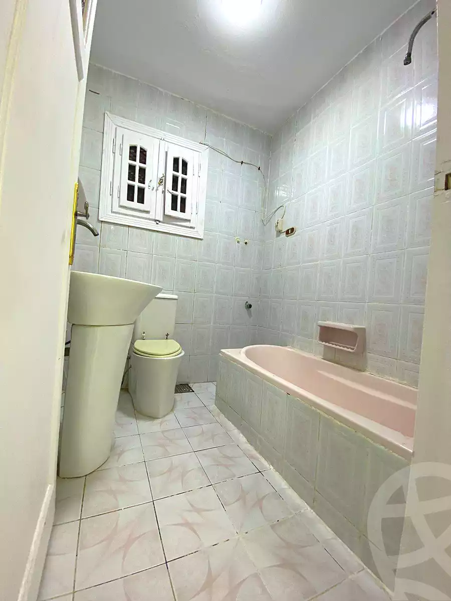 https://aqarmap.com.eg/ar/listing/6679357-for-sale-alexandria-l-jmy-shataa-el-nakheel
