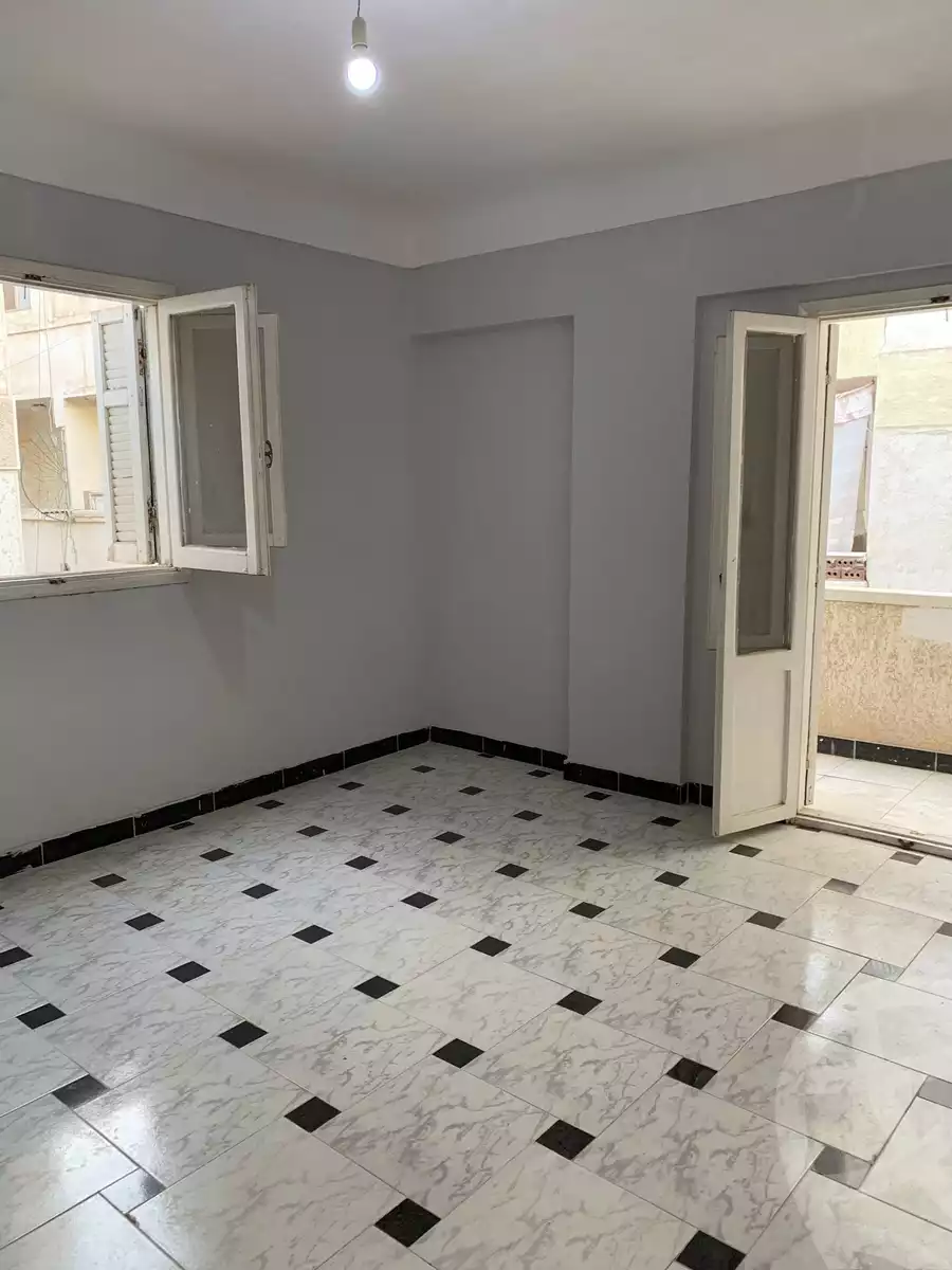 https://aqarmap.com.eg/ar/listing/6679750-for-sale-alexandria-l-jmy-el-hanouvel-kasr-al-quiri-st-1
