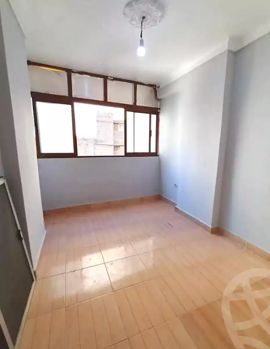 https://aqarmap.com.eg/ar/listing/6679925-for-sale-alexandria-lsywf-el-falki