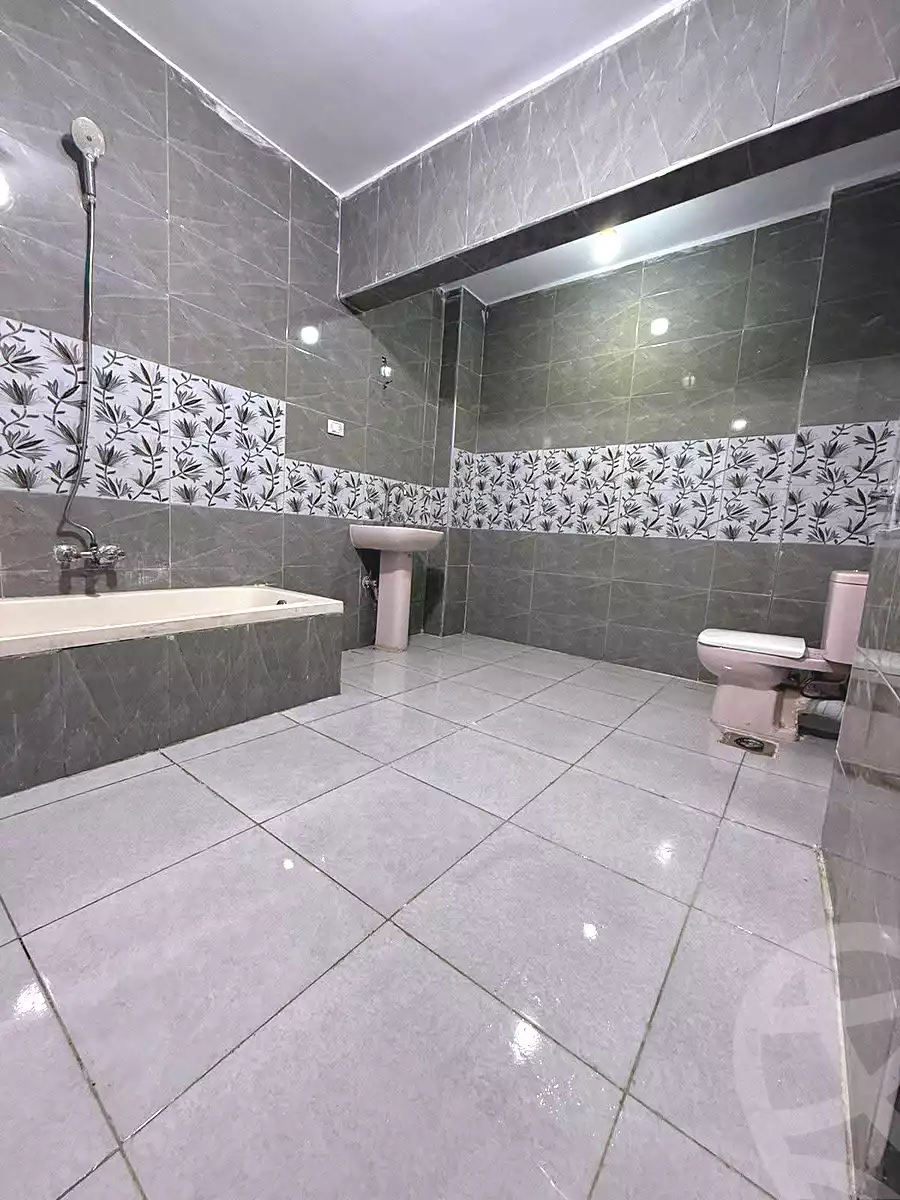 https://aqarmap.com.eg/ar/listing/6679985-for-sale-cairo-helwan-mnshy-yn-hlwn-rael-st