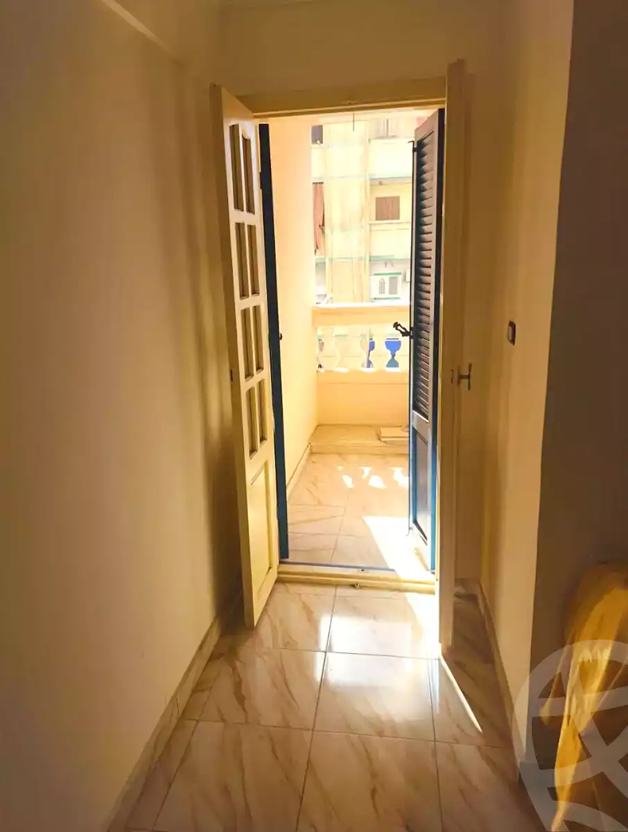 https://aqarmap.com.eg/ar/listing/6680290-for-sale-alexandria-sydy-bshr-sydy-bshr-bhry-khalil-hamada-st