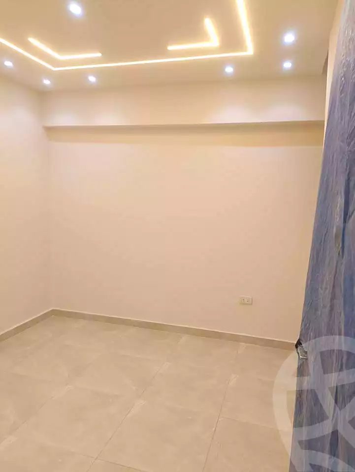 https://aqarmap.com.eg/ar/listing/6680322-for-rent-alexandria-new-miami-compounds-new-miami