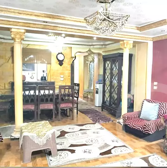 https://aqarmap.com.eg/ar/listing/6681212-for-sale-cairo-helwan-el-shareaa-el-sharby-st