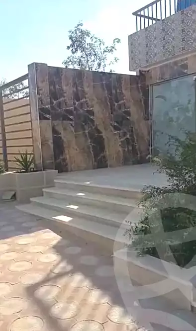 https://aqarmap.com.eg/en/listing/6681445-for-rent-cairo-mokattam-lhdb-l-ly