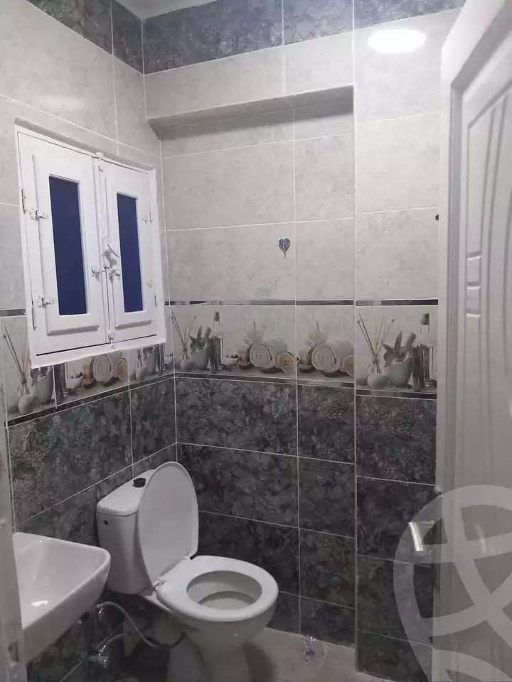 https://aqarmap.com.eg/ar/listing/6681700-for-sale-alexandria-l-jmy-lbytsh-el-hanafeya-st