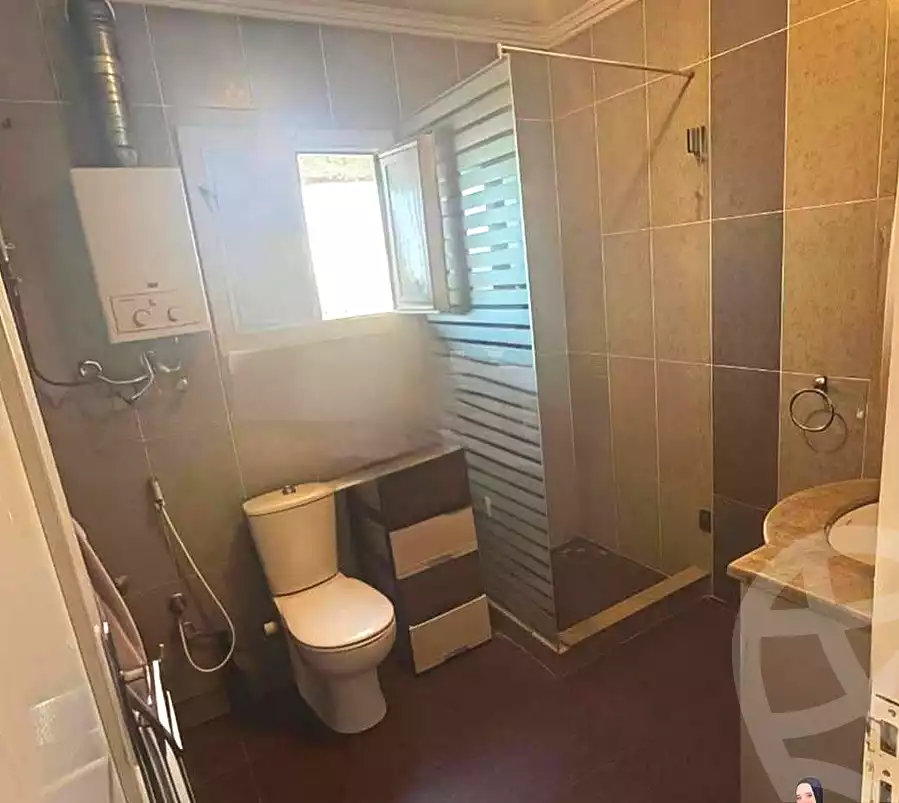 https://aqarmap.com.eg/en/listing/6682351-for-rent-alexandria-zezenia-ibrahim-el-attar-st