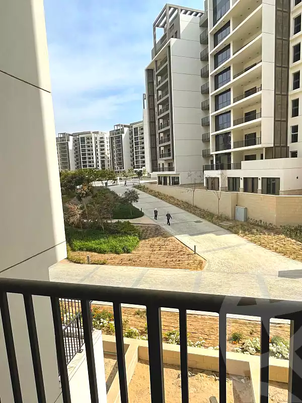 https://aqarmap.com.eg/en/listing/6683214-for-sale-cairo-el-sheikh-zayed-city-compounds-zyd-wr-llttwyr-z-tower