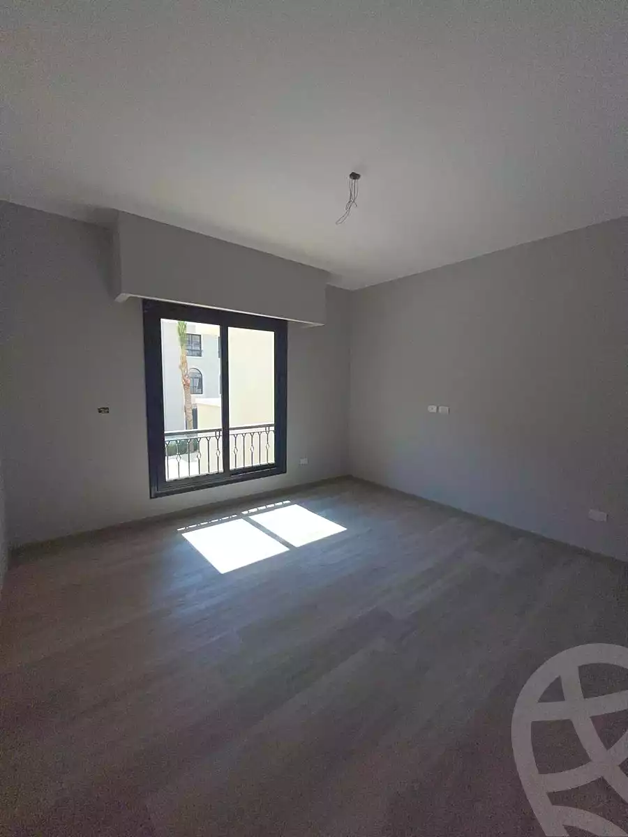 https://aqarmap.com.eg/ar/listing/6683222-for-rent-cairo-el-sheikh-zayed-city-compounds-kmbwnd-fyldj-wyst-dr-llttwyr