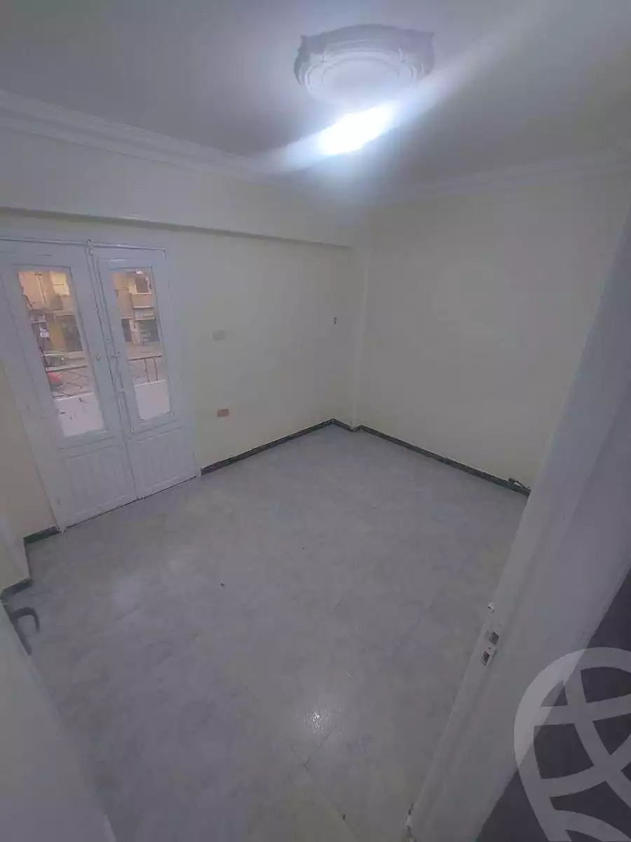https://aqarmap.com.eg/en/listing/6681775-for-sale-cairo-helwan-mnshy-yn-hlwn-rael-st