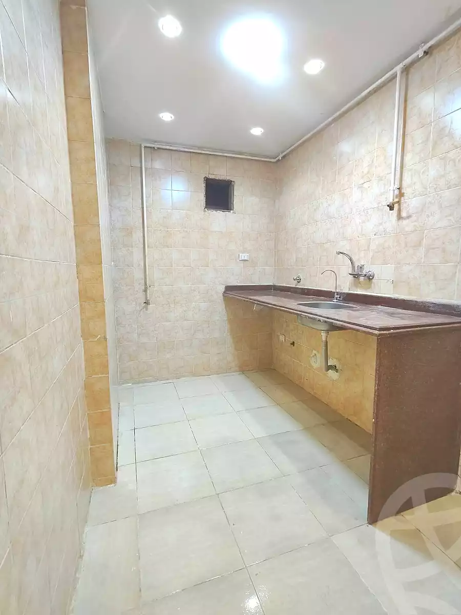 https://aqarmap.com.eg/ar/listing/6683537-for-sale-alexandria-sydy-bshr-sydy-bshr-bhry-gamal-abd-el-nasir-st