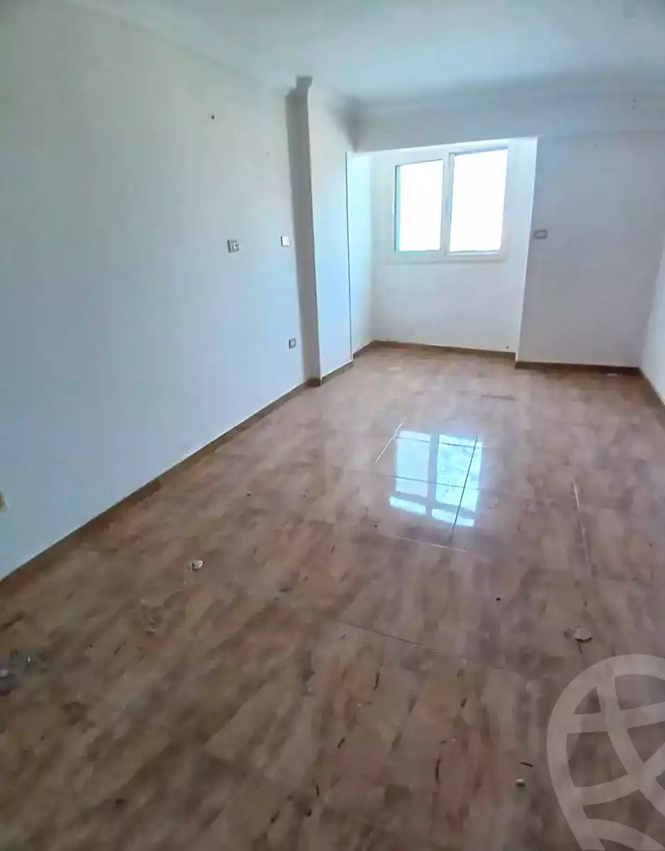 https://aqarmap.com.eg/ar/listing/6683487-for-sale-alexandria-el-asafra-seyam-st