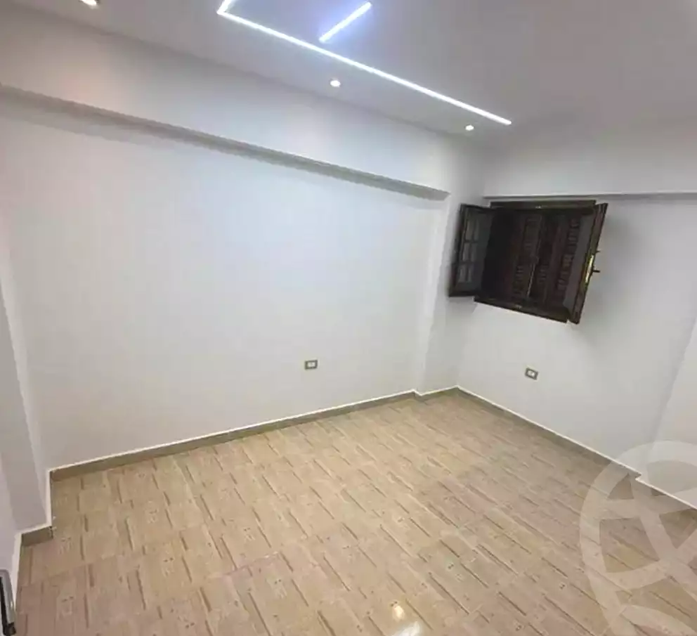 https://aqarmap.com.eg/en/listing/6683673-for-sale-alexandria-lsywf-el-falki