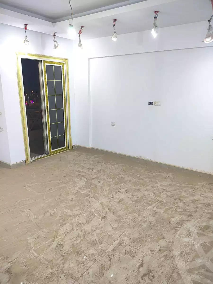 https://aqarmap.com.eg/ar/listing/6684263-for-sale-cairo-6th-of-october-hadaeq-october-kmbwnd-fy-hdyq-ktwbr-green-gardens-compound