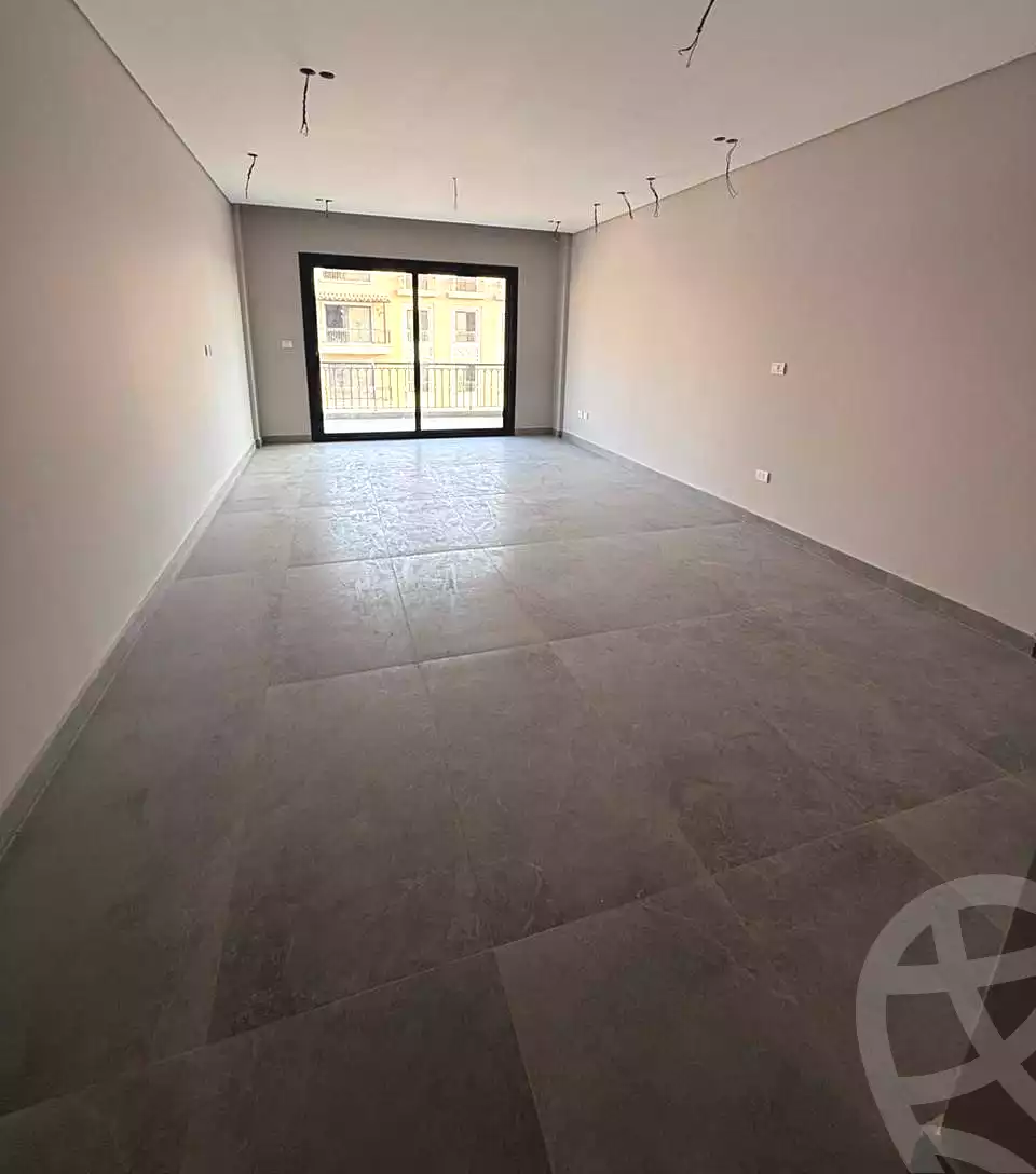 https://aqarmap.com.eg/en/listing/6684391-for-sale-cairo-el-sheikh-zayed-city-compounds-kmbwnd-fyldj-wyst-dr-llttwyr