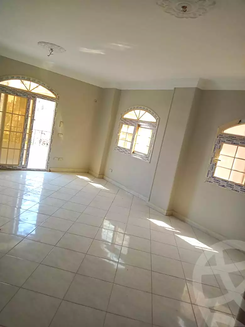 https://aqarmap.com.eg/ar/listing/6684657-for-sale-cairo-new-cairo-el-ahyaa-first-neighborhood-street-1