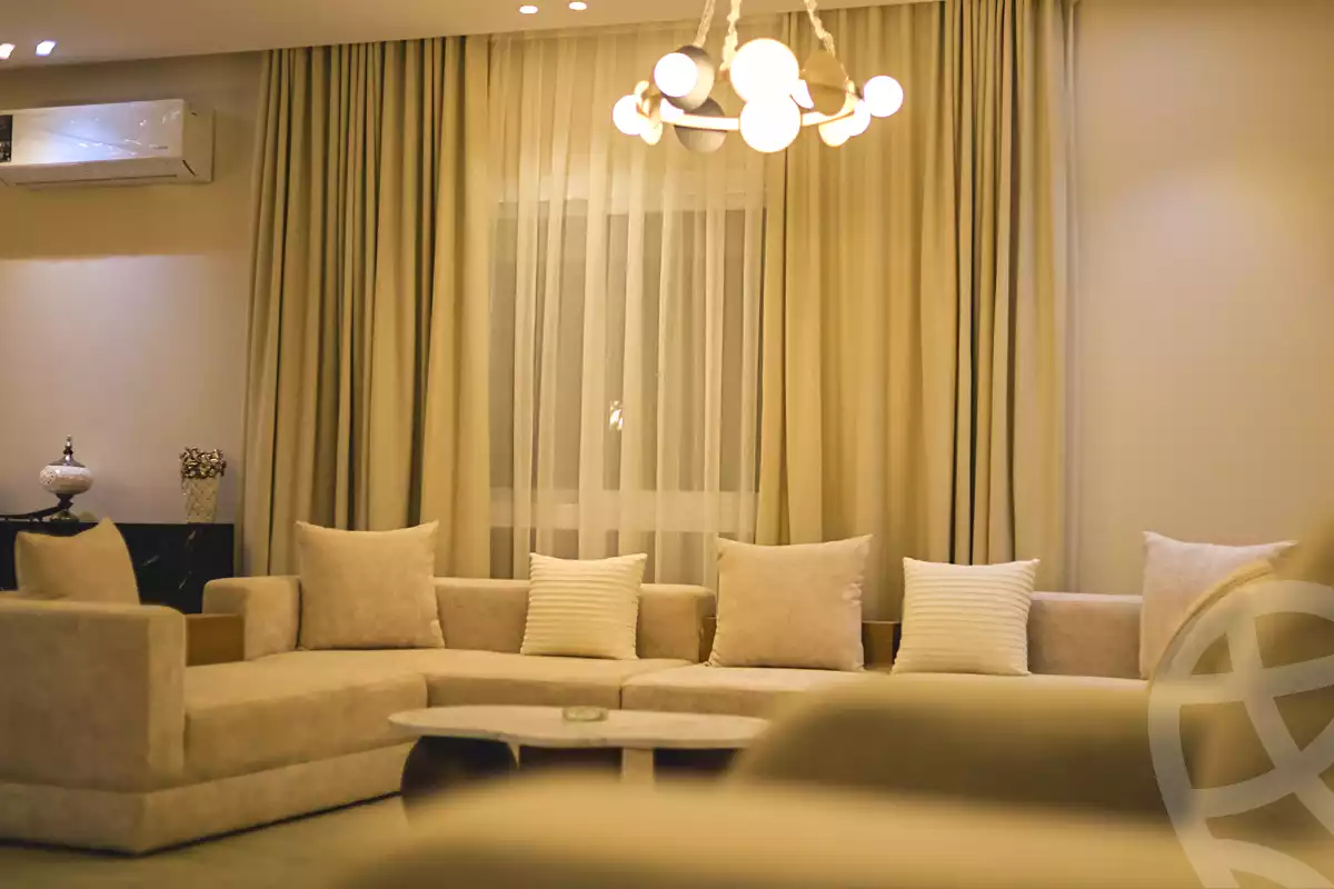 https://aqarmap.com.eg/ar/listing/6685446-for-rent-cairo-new-cairo-compounds-hyde-park-park-corner-hyde-park