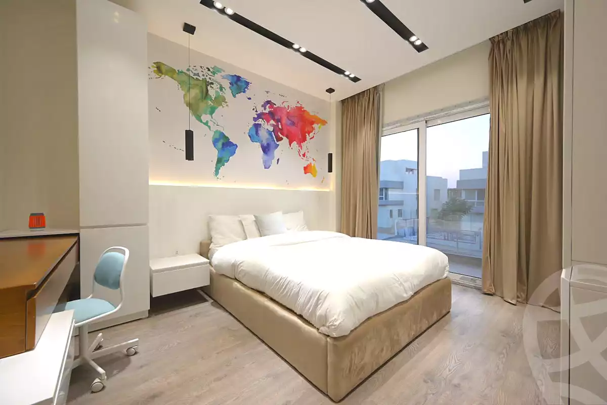 https://aqarmap.com.eg/en/listing/6685763-for-rent-cairo-new-cairo-compounds-hyde-park-centre-ville-hyde-park