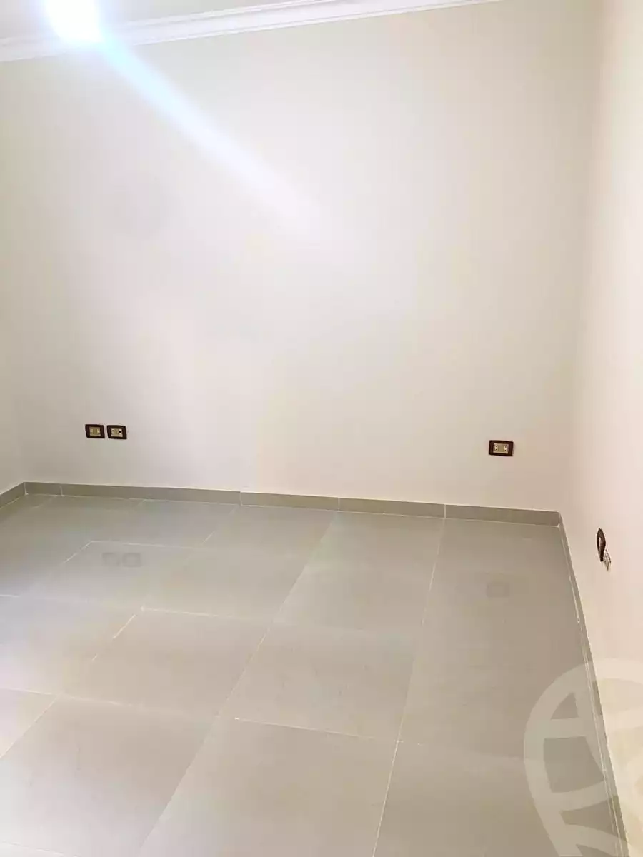 https://aqarmap.com.eg/ar/listing/6685799-for-rent-cairo-new-cairo-el-ahyaa-fifth-neighborhood-akhnaton-st