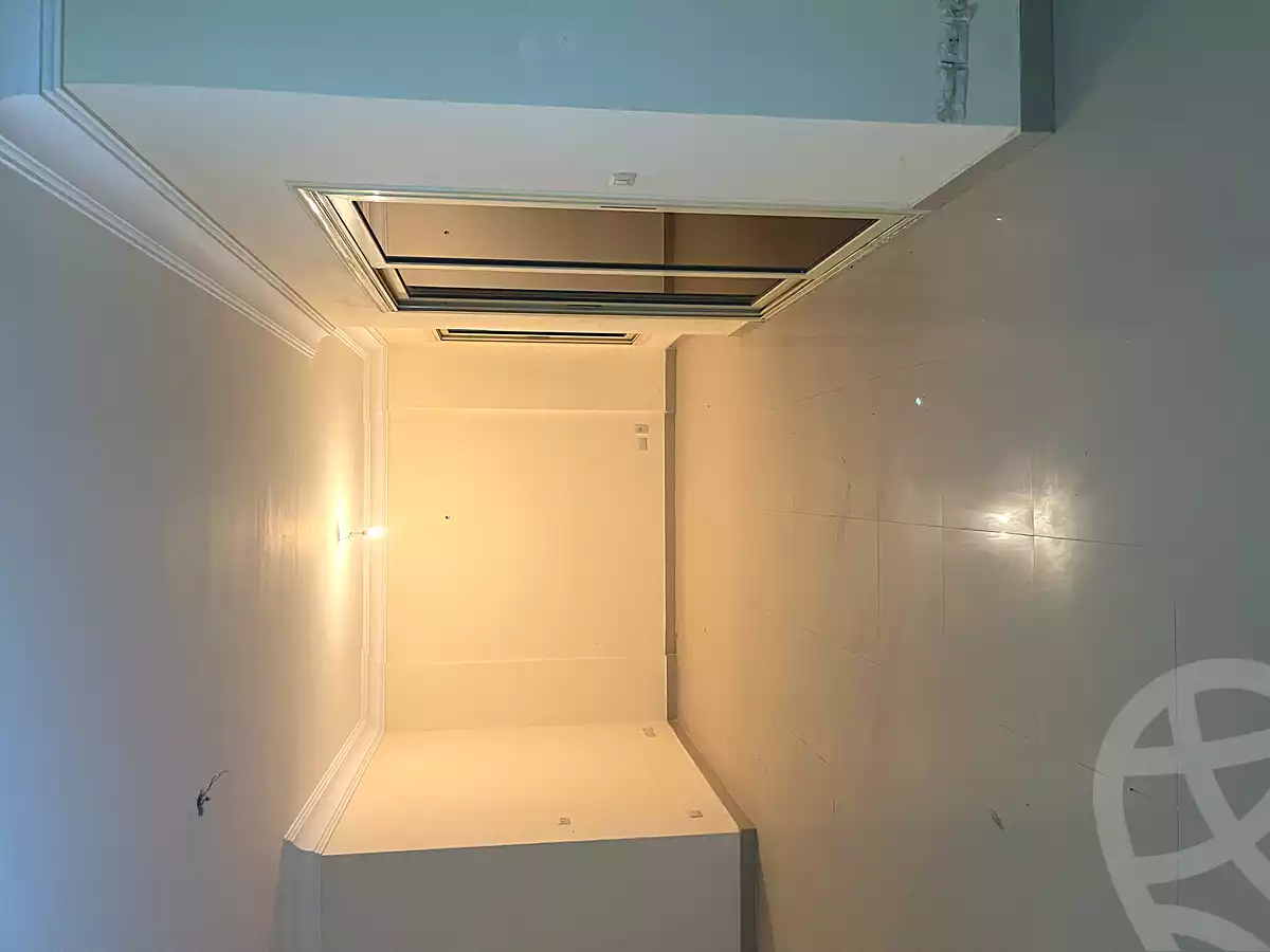 https://aqarmap.com.eg/ar/listing/6686234-for-rent-cairo-new-cairo-compounds-kmbwnd-dh-brwks-bry-llttwyr-l-qry